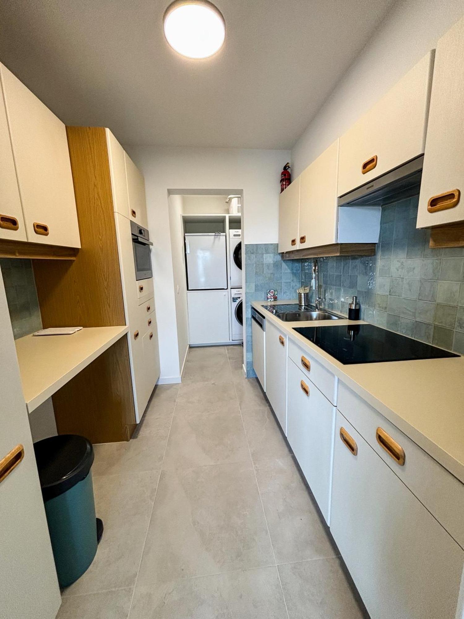 Appartement Large Sunny And Bright With Park View